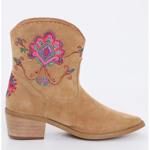Farm Rio Camel Bota Western Boho Embroidered Tan Ankle Boots